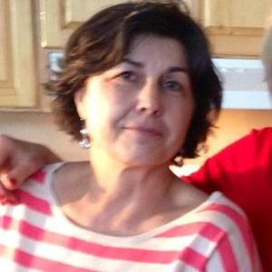 Meet your Posher, Pauline